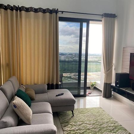 Eco Nest 3 Bedroom Duplex Apartment Nusajaya  Exteriér fotografie