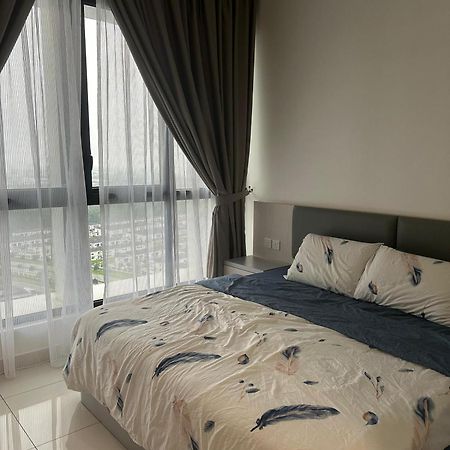 Eco Nest 3 Bedroom Duplex Apartment Nusajaya  Exteriér fotografie