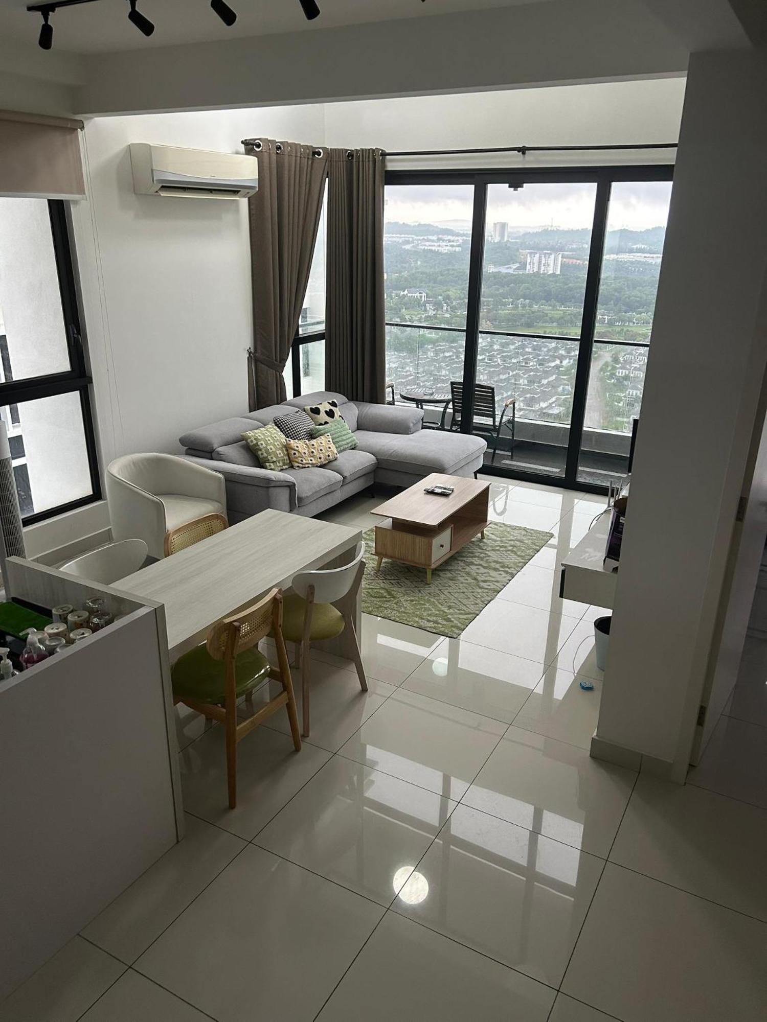 Eco Nest 3 Bedroom Duplex Apartment Nusajaya  Exteriér fotografie